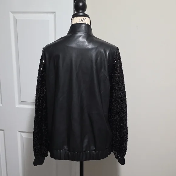 Colleen Lopez Sequin Sleeve Faux Leather Bomber Jacket Coat Small Black - Picture 9 of 9